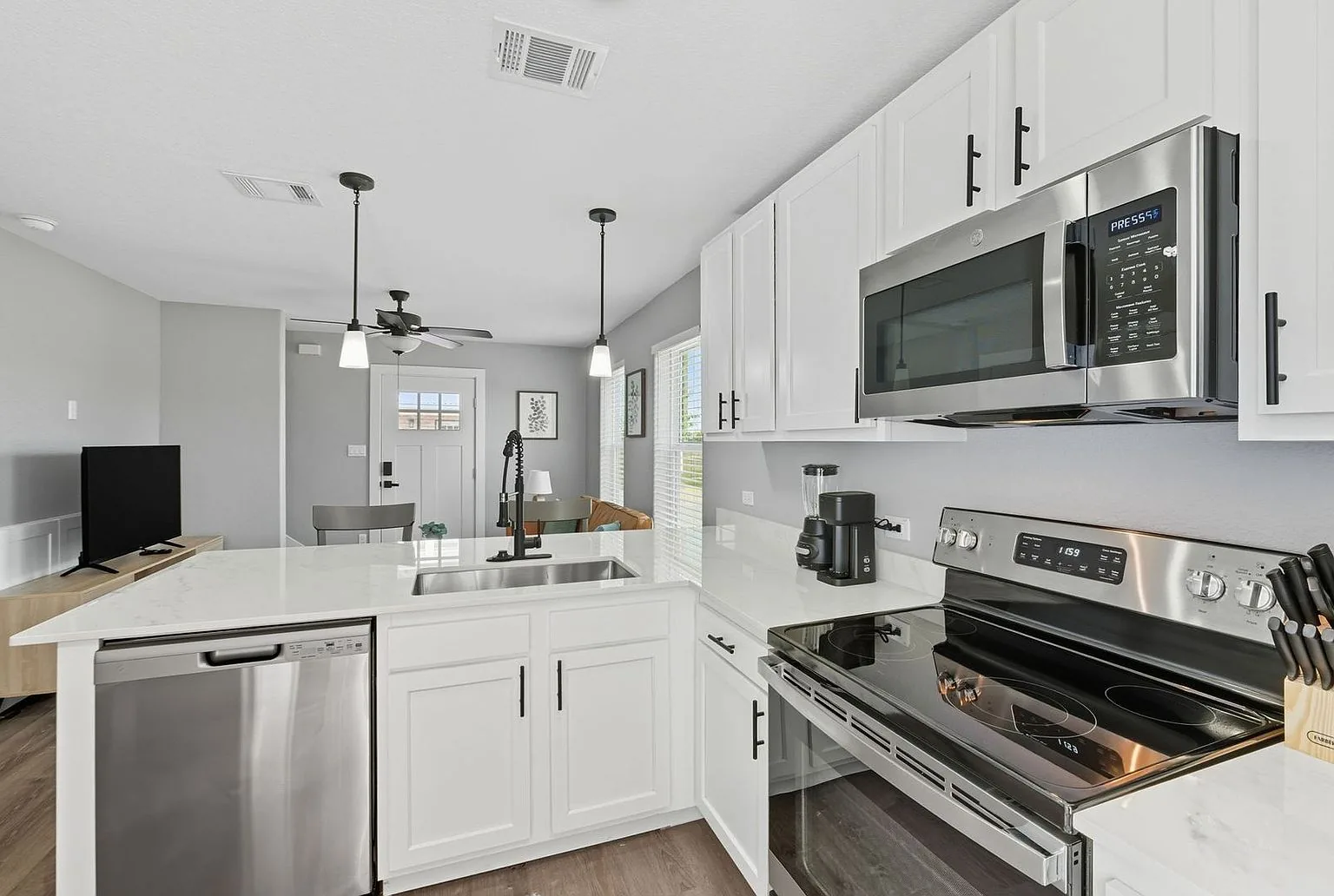 Kitchen from living room, 20 Tate Lane, Round Rock