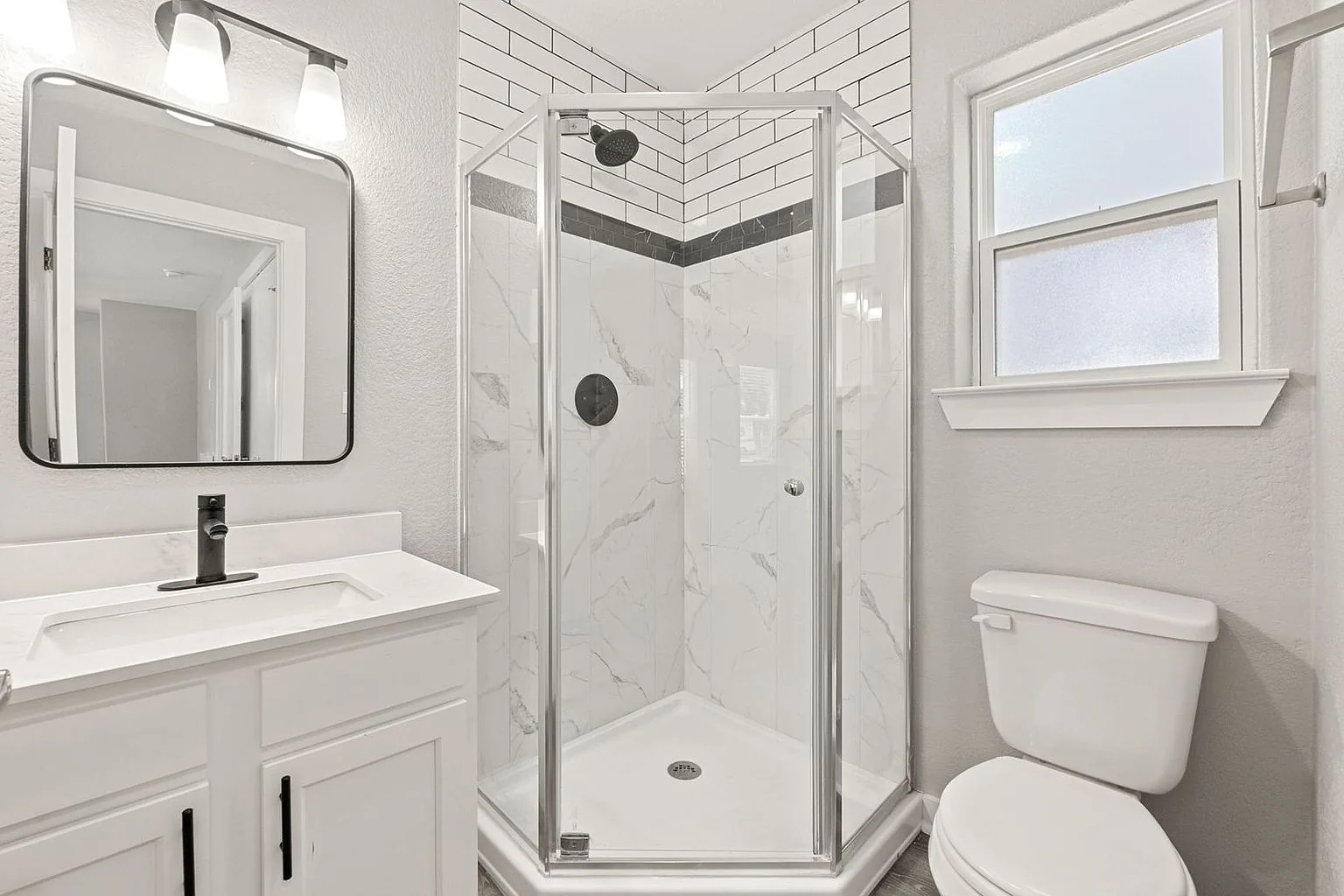 Bathroom tiled shower glass, 20 Tate Lane, Round Rock